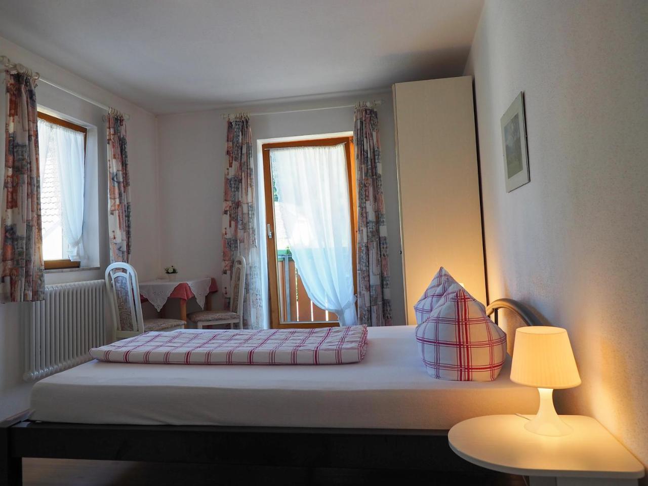 Landgasthof Zum Schwarzen Grat 2*